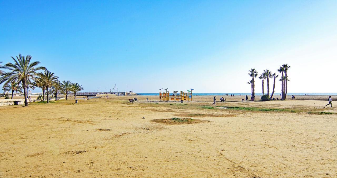 Apartamento En La Playa Con Terraza Daire Coma-ruga Dış mekan fotoğraf